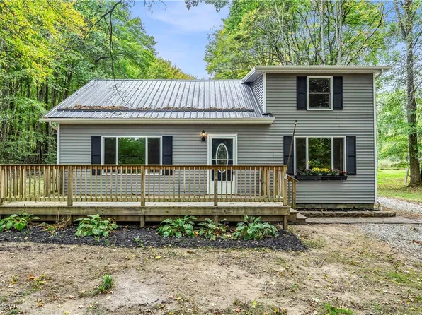 10997 Vaughn Rd, Hiram, OH 44234