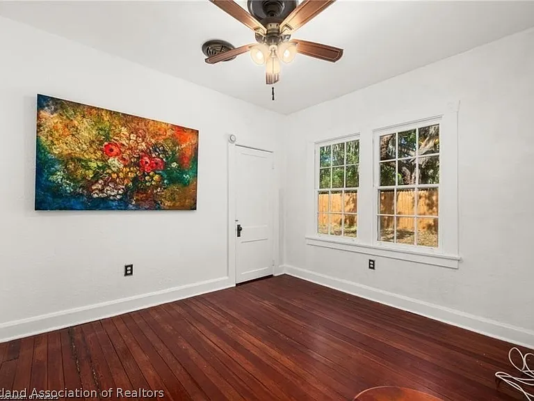 412 Rose Ave — Photo 17