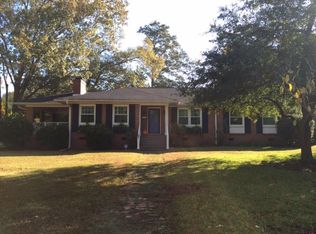109 Ridgewood Cir, Greenwood, SC 29649