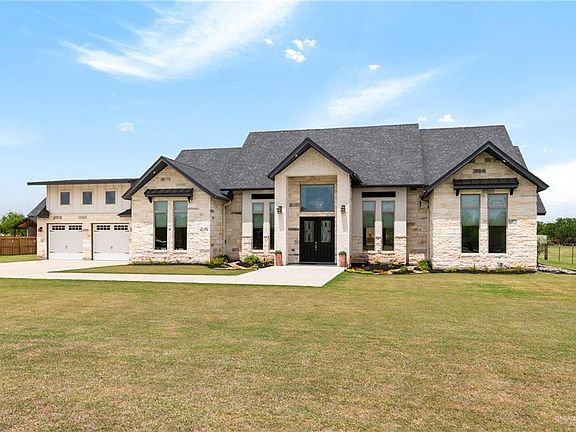 2nd image of 26789 Roberta Rd