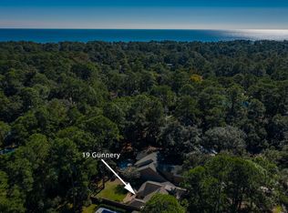 19 Gunnery Ln, Hilton Head Island, SC 29928