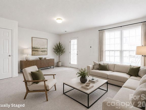 5th image of 1707 Kashmir White Ln