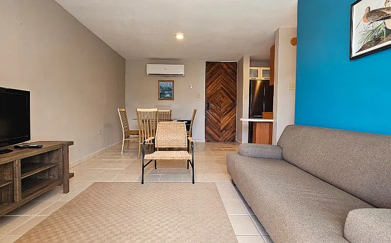 Condominio Ensenada del Mar Carr 413 km 0.2 Apt 40 #Apt 405 — Photo 4