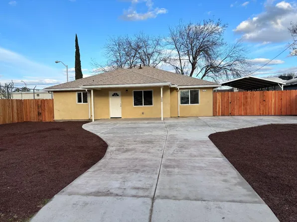 300 Alaska St, Turlock, CA 95380