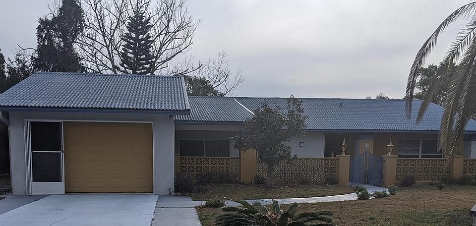 1st image of 12 Flamingo Dr