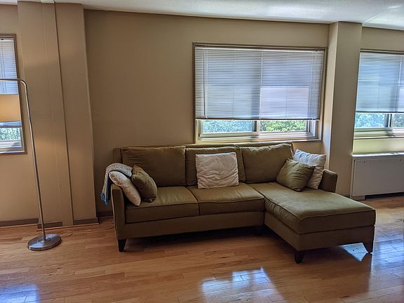 3rd image of 7333 New Hampshire Ave APT 907