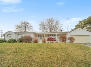 900 Ellery Ave, Jackson, MI