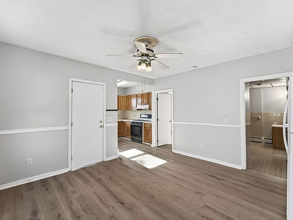 2nd image of 93 Oakland Ave #1