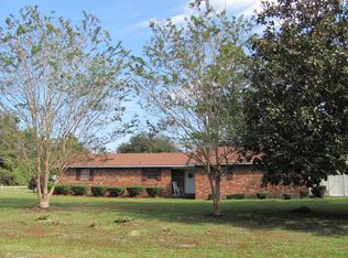 55 Buford Rd, Hazlehurst, GA 31539