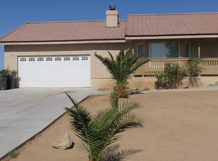 21199 Tepee Rd, Apple Valley, CA 92307
