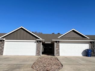 5326 N Hillside Ave UNIT 136, Wichita, KS 67219