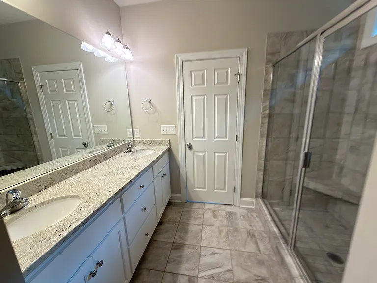 5226 Sustar Dr — Photo 11