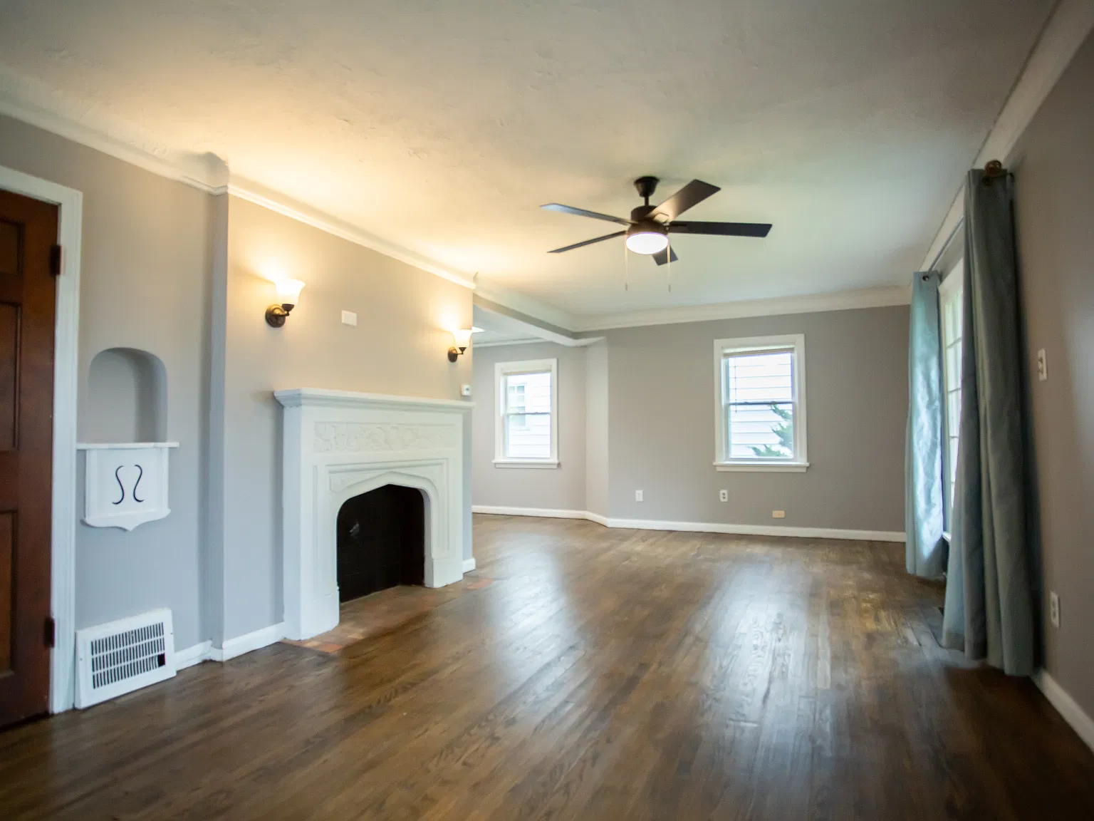 2 bed, 1005 sqft, $1,240 — Photo 4