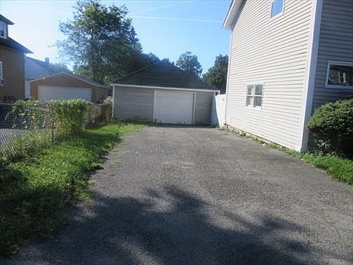 4th image of 77 Ebenezer Dr