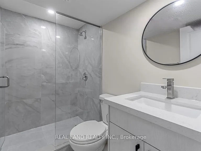 360 Chantenay Dr #BACK — Photo 18