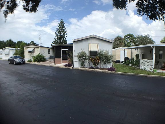 2nd image of 2135 Mayfair Way Lot 75