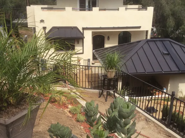 2267 Aaron St, Los Angeles, CA 90026