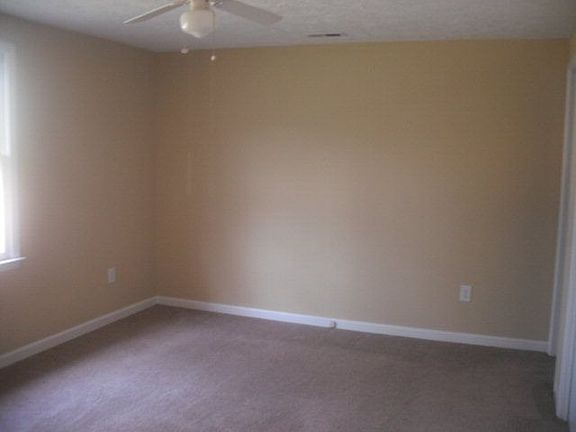 5th image of 3417 Hunter Ln