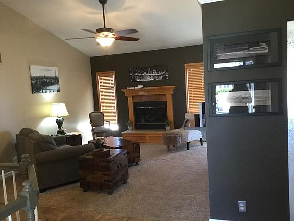 5th image of 4439 N Saint James Pl