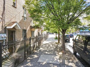 852 Home St APT 2F, Bronx, NY 10459