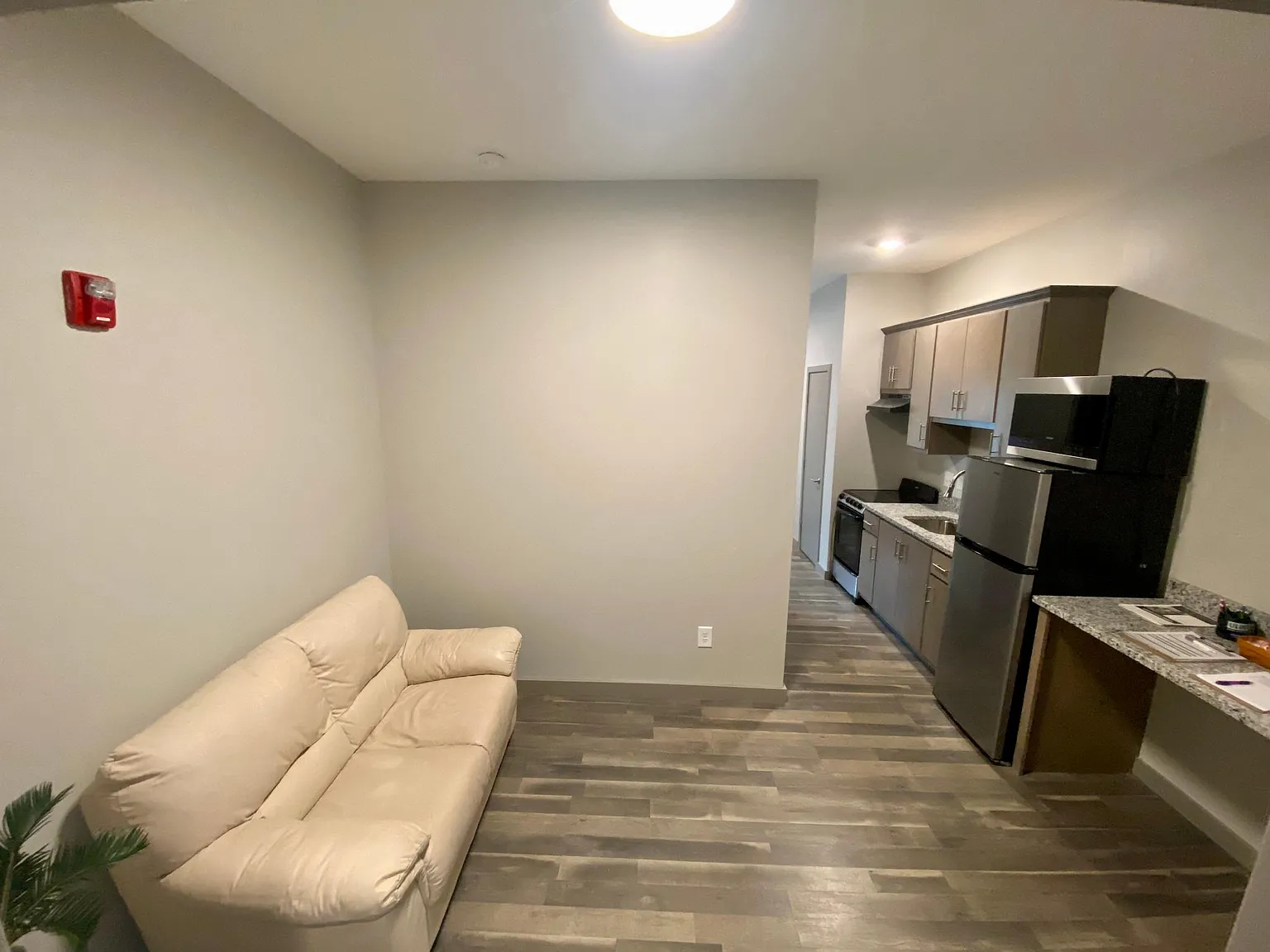 3162 Williamson Rd NW — Photo 3