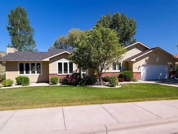 2nd image of 3011 Reimers Park Dr