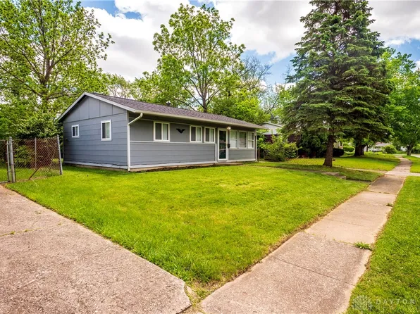 1580 Azalea Dr, Dayton, OH 45417