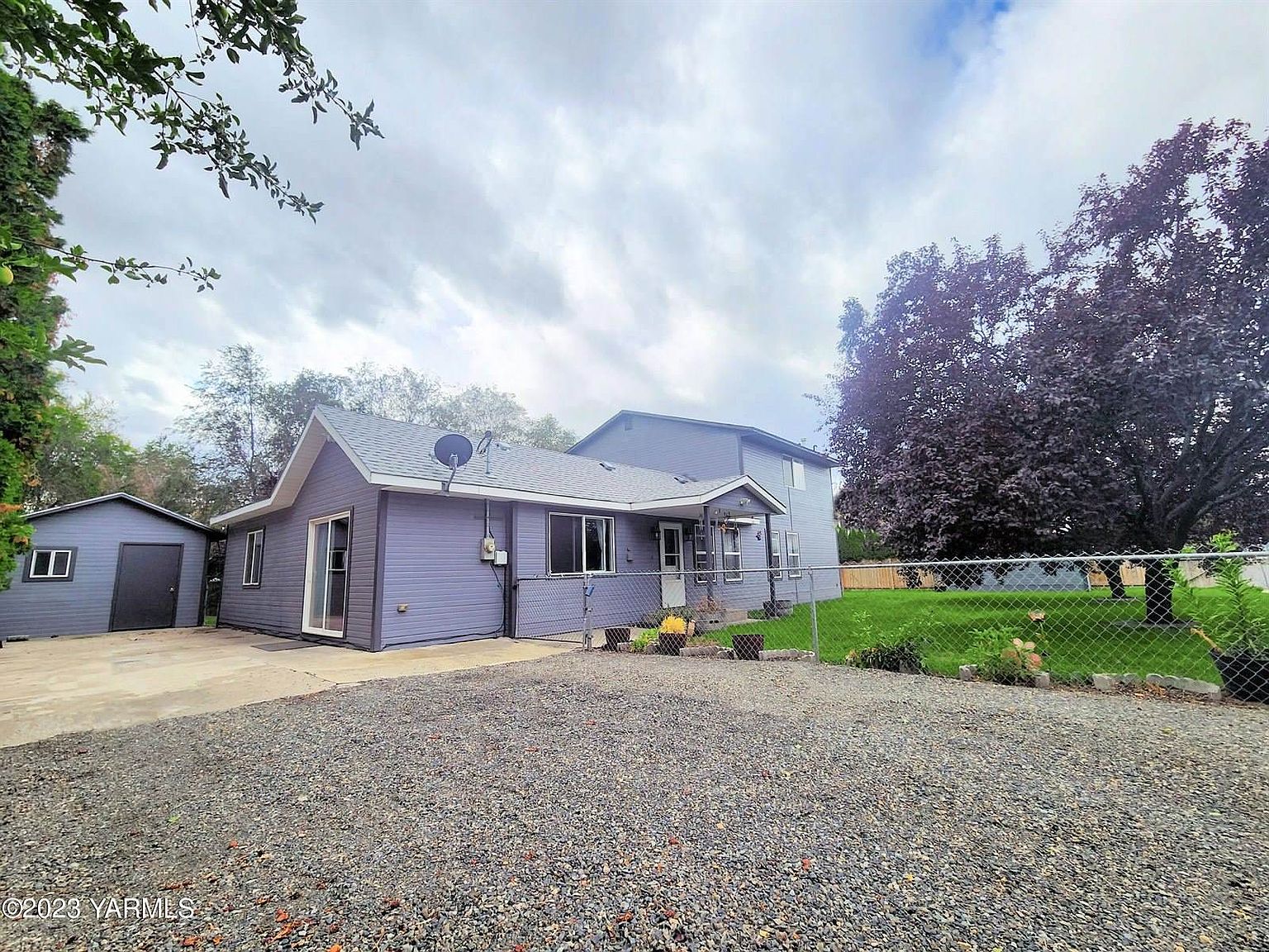 231 Taylor Loop, Selah, WA 98942 Zillow