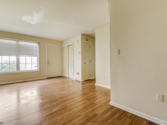 3rd image of 428-430 S 7th St Unit 1