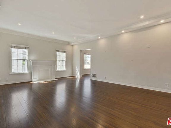 4th image of 1207 S Crescent Heights Blvd