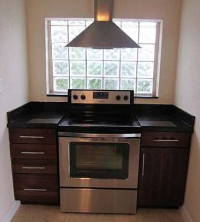 3rd image of 260 NW 39th St