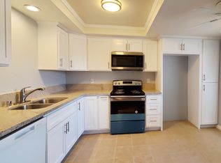 1554 Border Ave, Corona, CA 92882