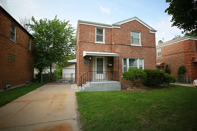 7044 40th St photo 1