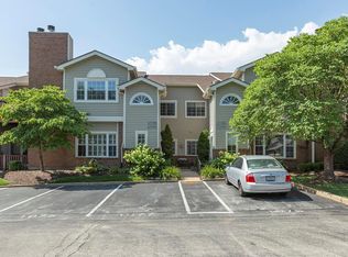 1073 N Spoede Rd, Saint Louis, MO 63146