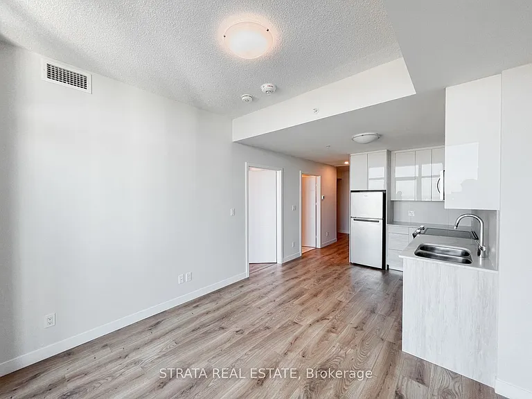 60 Frederick St #2103 — Photo 2