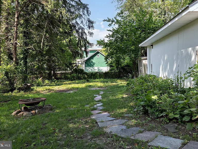 426 4th Ave — Photo 38