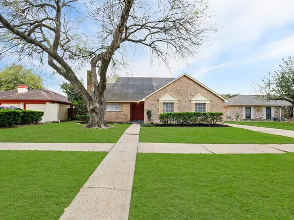 12723 Hunting Brook Dr, Houston, TX 77099
