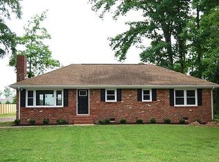 9239 Shannon Rd, Mechanicsville, VA 23116