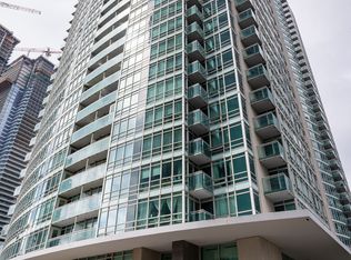 397 Front St W #2710, Toronto, ON M5V 3S1