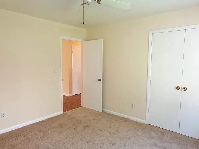 4636 Coronet Ave — Photo 12