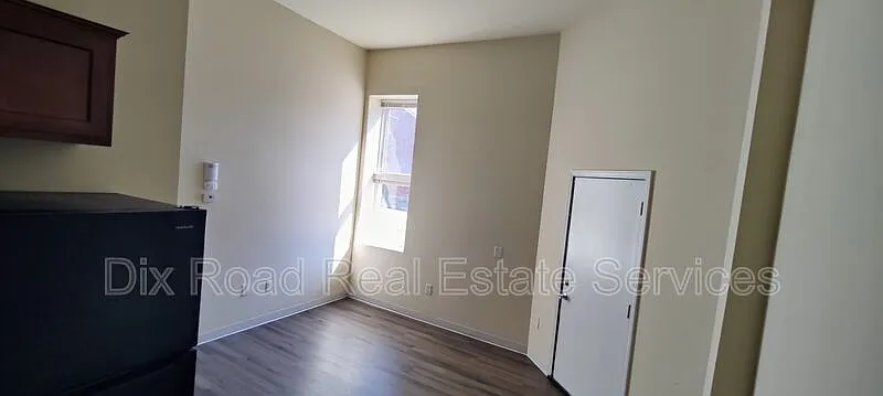 4200 Colerain Ave — Photo 3