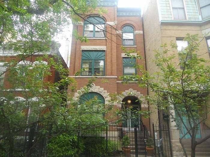 1st image of 1459 N Leavitt St APT 3