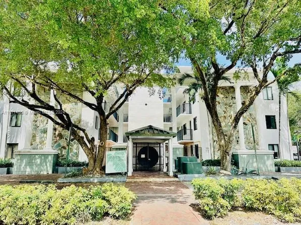 3242 Mary St APT S214, Miami, FL 33133