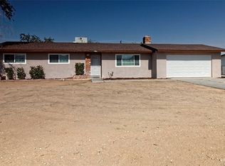 14564 Osage Rd, Apple Valley, CA 92307