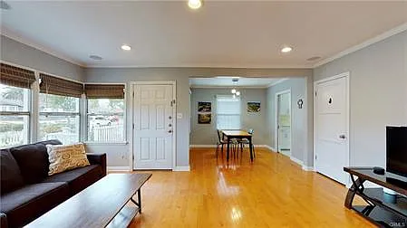 413 Sycamore Ave — Photo 3