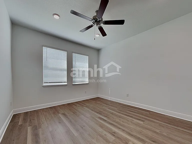 27853 Madison Green Way — Photo 11