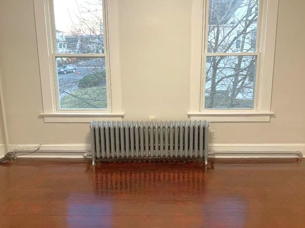 612 Highland Ave APT 3