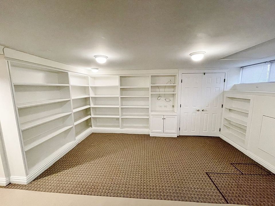 1st image of 25-46 46th St #1E