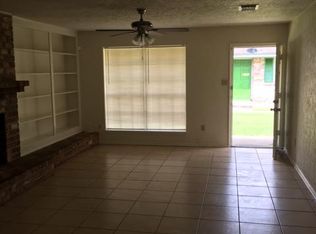 9414 Springview Ln, Houston, TX 77080