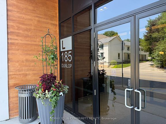 3rd image of 185 Dunlop St E #303